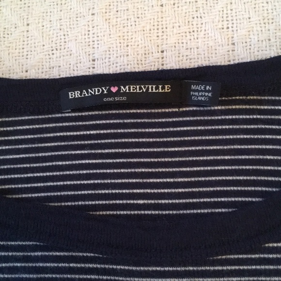 Brandy Melville Navy and White Striped Tee - Picture 3 of 4